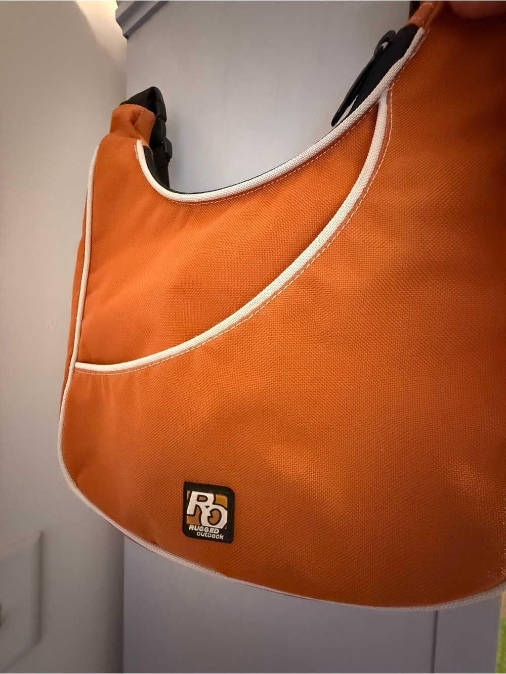 Rugged Outback Orange Black Crossbody Sling Bag Purse Satchel - Picture 4 of 10